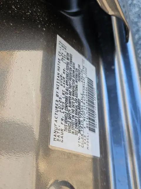 2025 Nissan Versa 1.6 SR