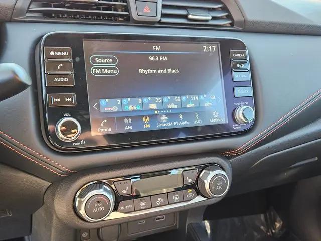2025 Nissan Versa 1.6 SR