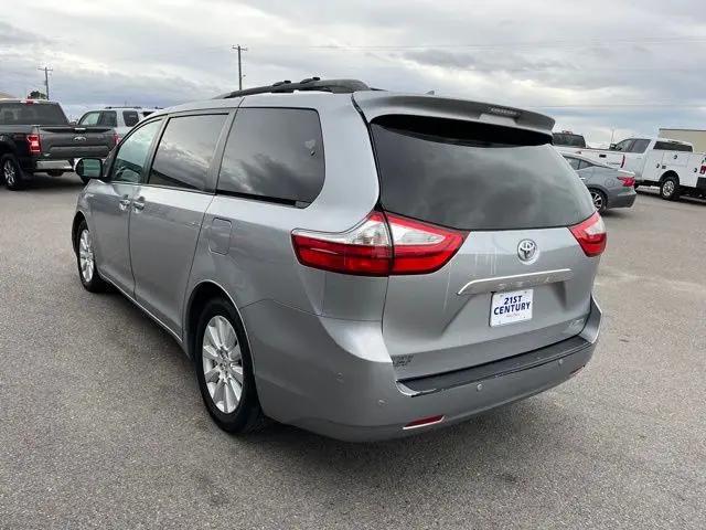 2017 Toyota Sienna Limited 7 Passenger