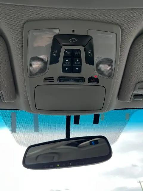 2017 Toyota Sienna Limited 7 Passenger