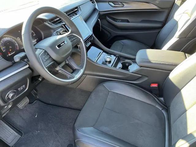 2025 Jeep Grand Cherokee L Altitude X 4x4