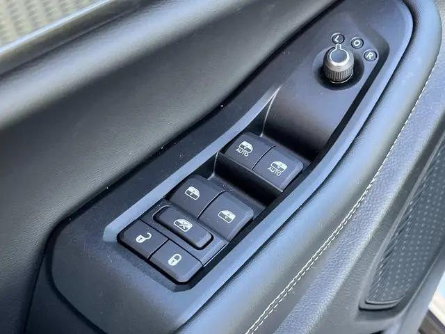 2025 Jeep Grand Cherokee L Altitude X 4x4
