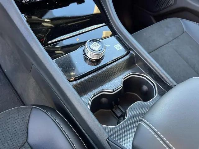 2025 Jeep Grand Cherokee L Altitude X 4x4