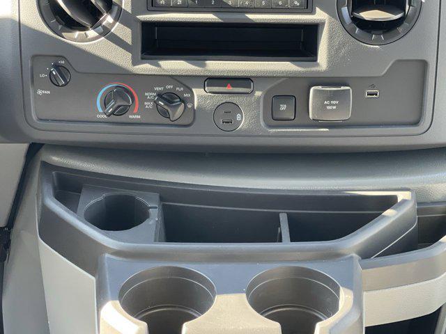 2026 Ford E-350 Cutaway E-350 DRW 158" WB