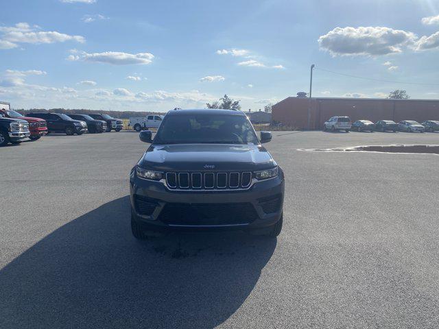 2025 Jeep Grand Cherokee Laredo X 4x4 2025 Jeep Grand Cherokee Laredo X 4x4