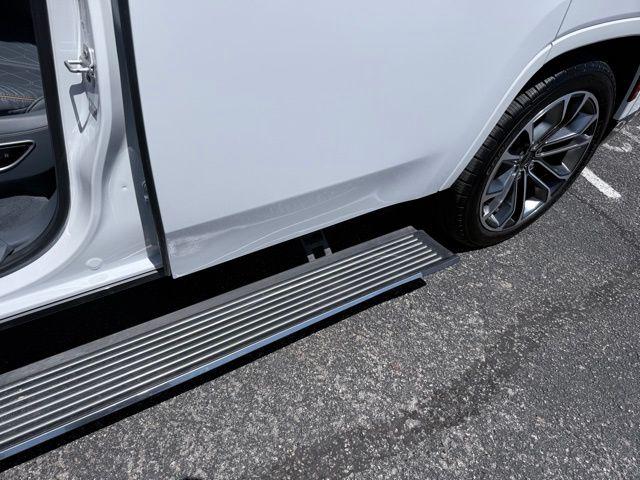 2022 Jeep Grand Wagoneer Series III 4x4