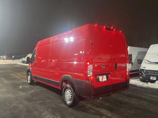 2025 RAM ProMaster 2500 Cargo Van Tradesman High Roof 159 WB w/Pass Seat