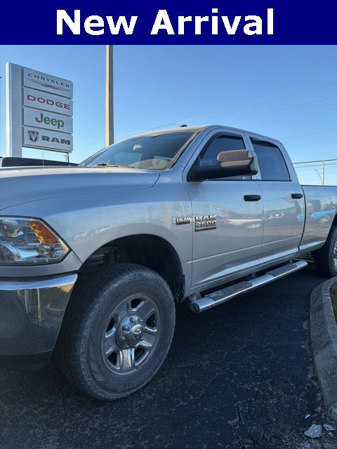 2018 RAM 2500 Tradesman Crew Cab 4x4 8 Box
