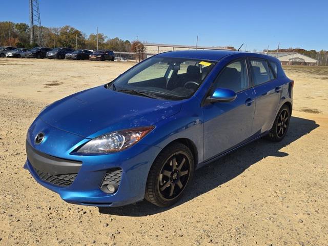 2012 Mazda Mazda3 Hatchback i Touring 2012 Mazda Mazda3 Hatchback i Touring