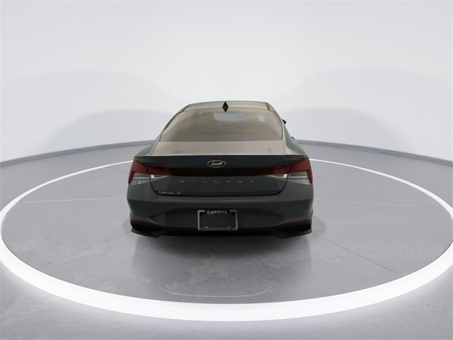 2023 Hyundai Elantra SEL 2023 Hyundai Elantra SEL