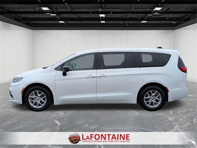 2024 Chrysler Pacifica Touring L 2024 Chrysler Pacifica Touring L