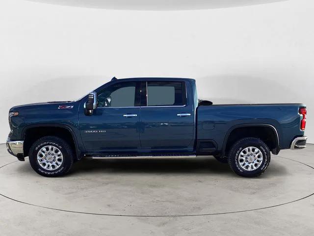2024 Chevrolet Silverado 3500HD 4WD Crew Cab Standard Bed LTZ