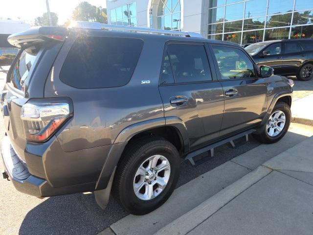 2018 Toyota 4Runner SR5 2018 Toyota 4Runner SR5