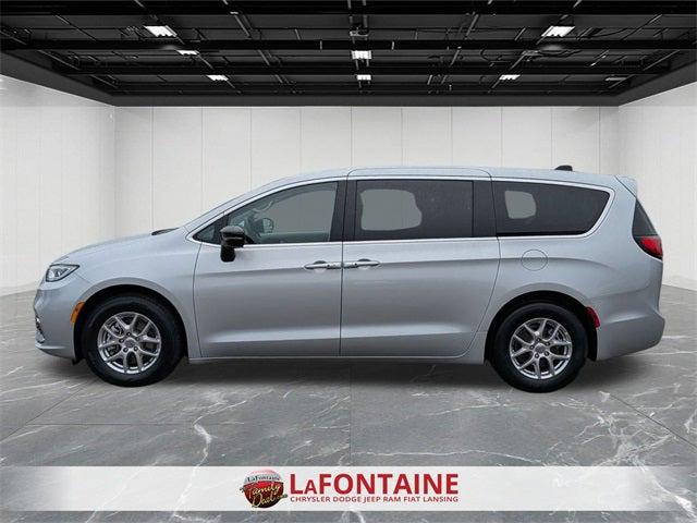 2024 Chrysler Pacifica Touring L 2024 Chrysler Pacifica Touring L