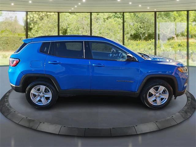 2022 Jeep Compass Latitude 4x4 2022 Jeep Compass Latitude 4x4