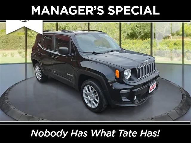 2022 Jeep Renegade Latitude 4x4 2022 Jeep Renegade Latitude 4x4