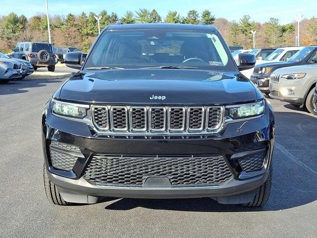 2023 Jeep Grand Cherokee Laredo 4x4 2023 Jeep Grand Cherokee Laredo 4x4