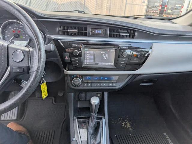 2016 Toyota Corolla LE 2016 Toyota Corolla LE