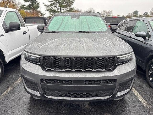 2023 Jeep Grand Cherokee L Altitude 4x4 2023 Jeep Grand Cherokee L Altitude 4x4