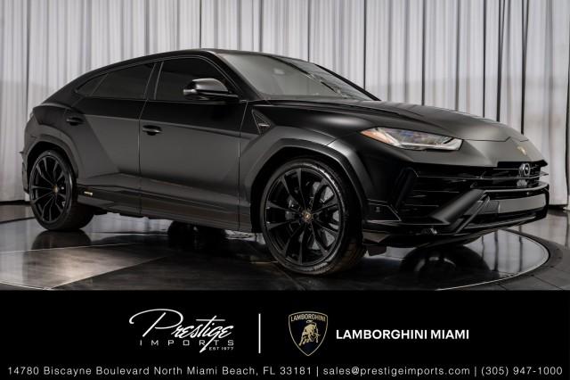 /2024 Lamborghini Urus