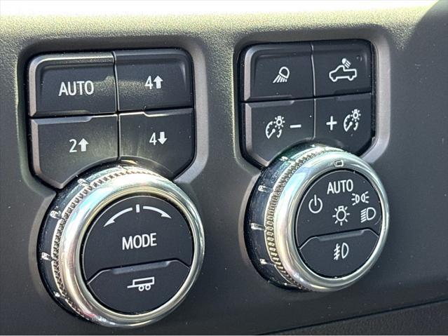 2024 GMC Sierra 2500HD 4WD Crew Cab Standard Bed AT4