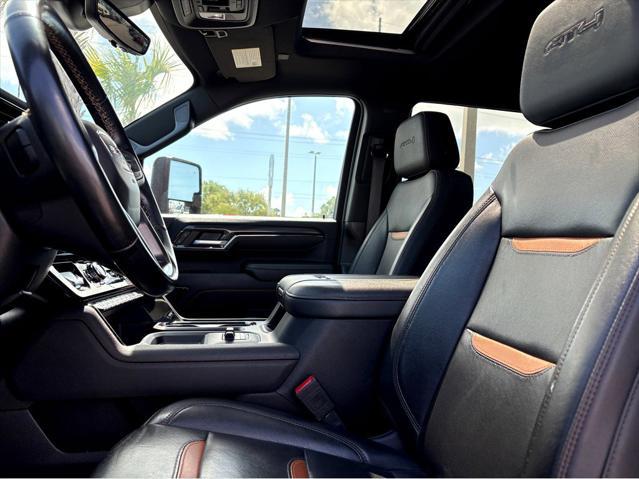 2024 GMC Sierra 2500HD 4WD Crew Cab Standard Bed AT4