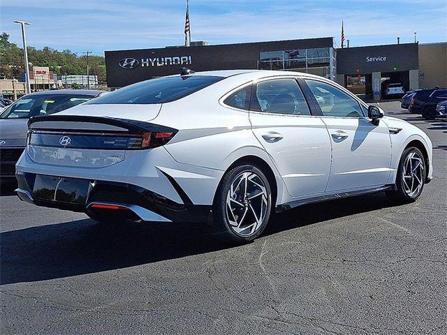2026 Hyundai Sonata SEL Sport
