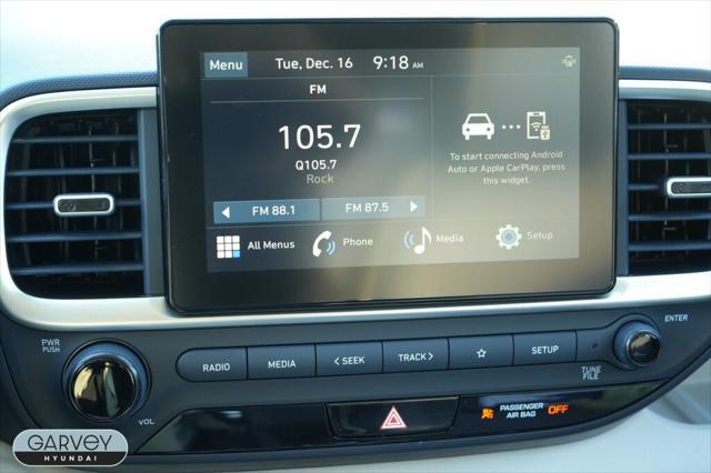 2026 Hyundai Venue SEL w/Two-Tone Roof