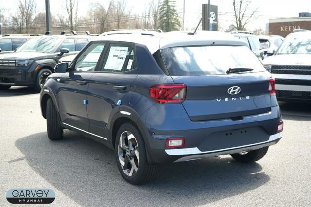 2026 Hyundai Venue SEL w/Two-Tone Roof