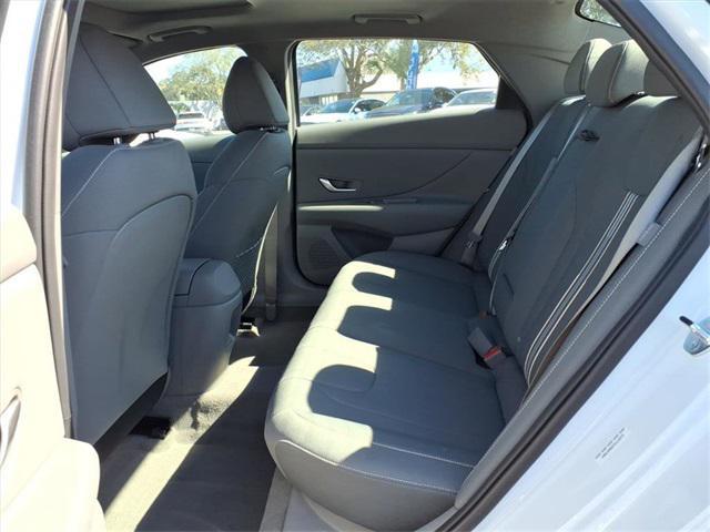 2026 Hyundai Elantra SEL Sport Premium