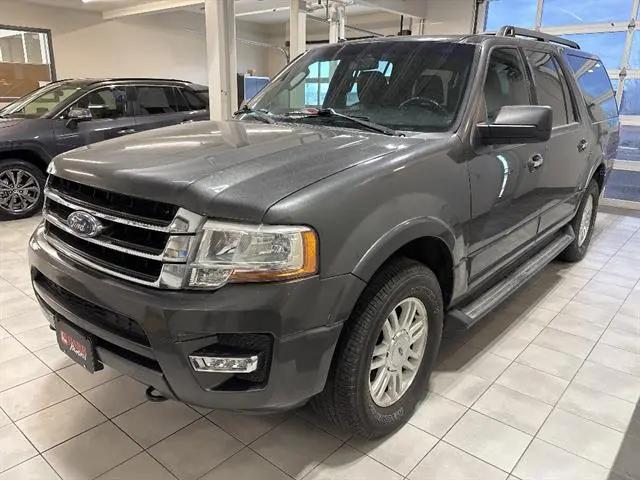 2017 Ford Expedition EL XLT for sale in Aberdeen, SD