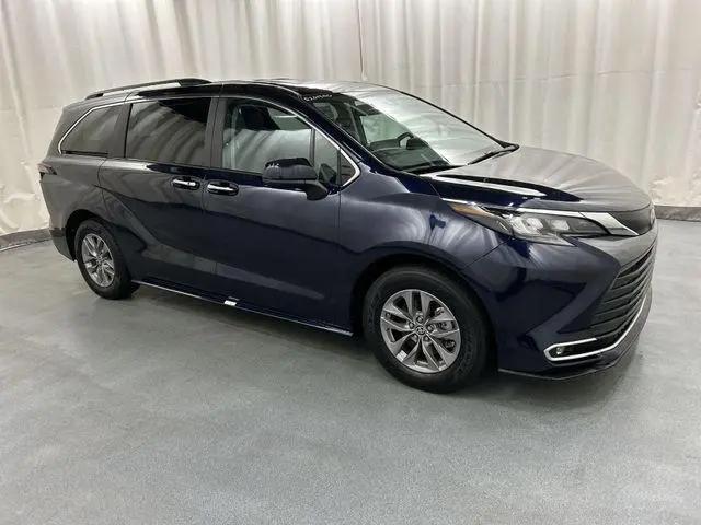 2024 Toyota Sienna XLE for sale in Waterbury, CT