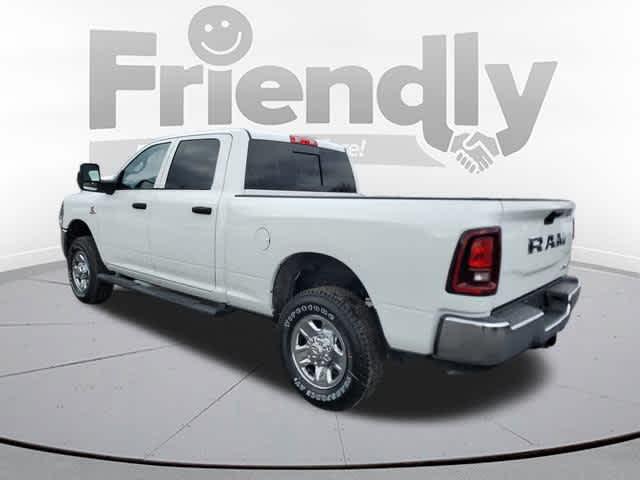 2026 RAM Ram 3500 RAM 3500 TRADESMAN CREW CAB 4X4 64 BOX