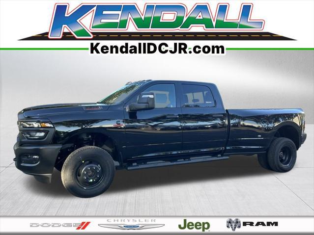 2026 RAM Ram 3500 RAM 3500 TRADESMAN CREW CAB 4X4 8 BOX