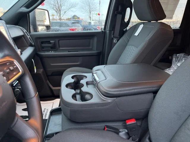 2026 Ram 2500 Tradesman Crew Cab 4x4 6'4" Box