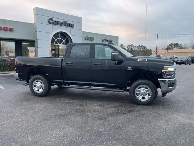 2026 RAM 2500 RAM 2500 TRADESMAN CREW CAB 4X4 64 BOX