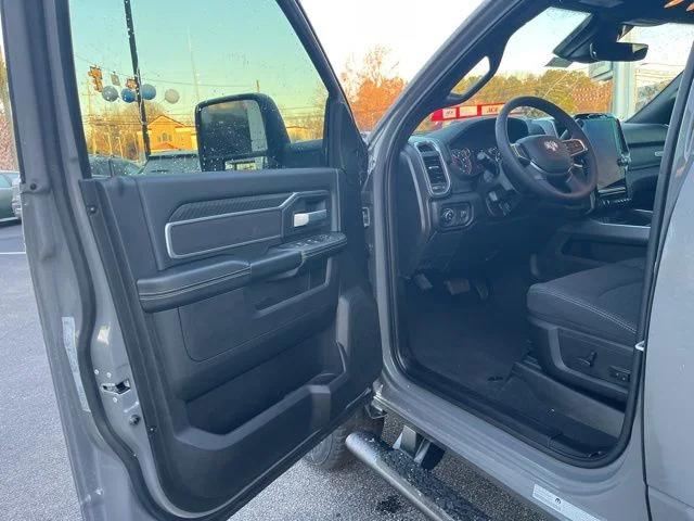 2026 Ram 2500 Big Horn Crew Cab 4x4 6'4" Box
