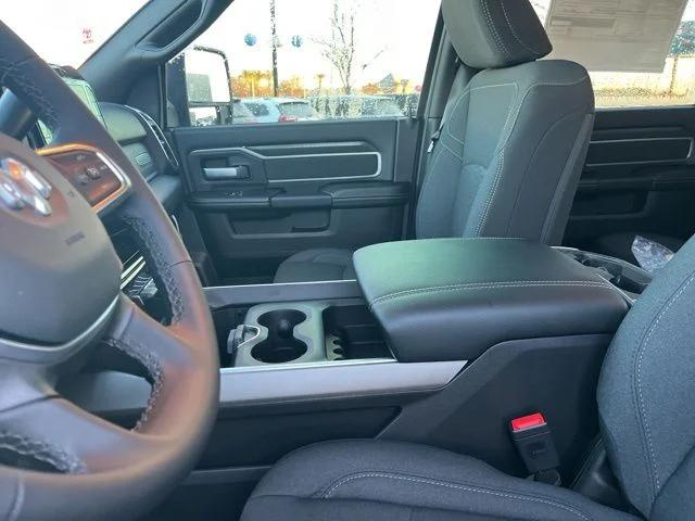 2026 Ram 2500 Big Horn Crew Cab 4x4 6'4" Box