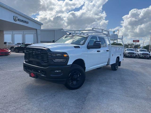 2026 RAM Ram 3500 Chassis Cab RAM 3500 TRADESMAN CREW CAB CHASSIS 4X4 60 CA