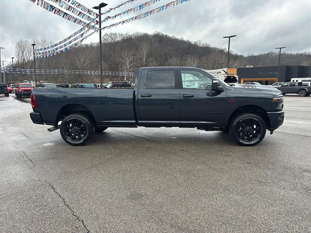2026 RAM Ram 3500 RAM 3500 LARAMIE CREW CAB 4X4 8 BOX