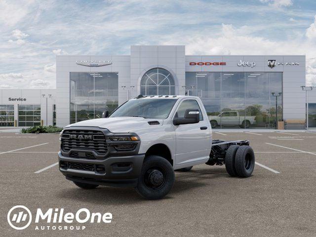 2026 RAM Ram 3500 Chassis Cab RAM 3500 TRADESMAN CHASSIS REGULAR CAB 4X4 60 CA 2026 RAM Ram 3500 Chassis Cab RAM 3500 TRADESMAN CHASSIS REGULAR CAB 4X4 60 CA