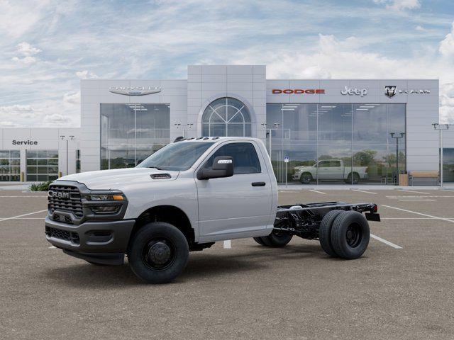 2026 RAM Ram 3500 Chassis Cab RAM 3500 TRADESMAN CHASSIS REGULAR CAB 4X4 60 CA 2026 RAM Ram 3500 Chassis Cab RAM 3500 TRADESMAN CHASSIS REGULAR CAB 4X4 60 CA