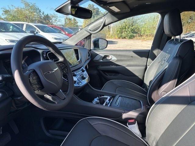2026 Chrysler Pacifica Limited AWD