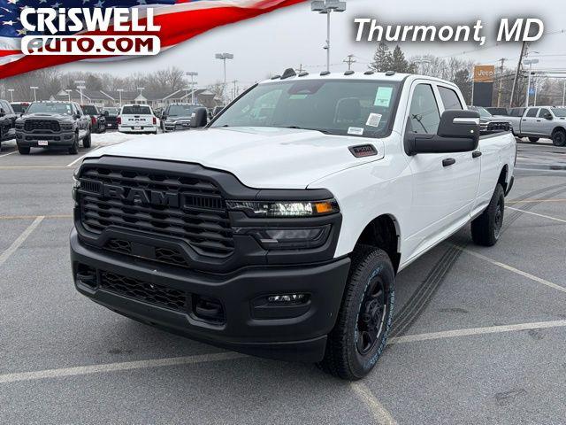 2026 RAM Ram 3500 RAM 3500 TRADESMAN CREW CAB 4X4 8 BOX