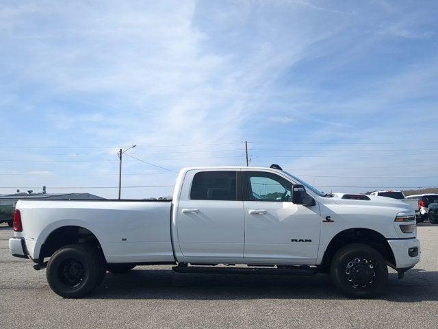 2026 RAM Ram 3500 RAM 3500 LARAMIE CREW CAB 4X4 8 BOX