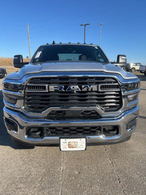2026 RAM 3500 RAM 3500 BIG HORN CREW CAB 4X4 8 BOX 2026 RAM 3500 RAM 3500 BIG HORN CREW CAB 4X4 8 BOX