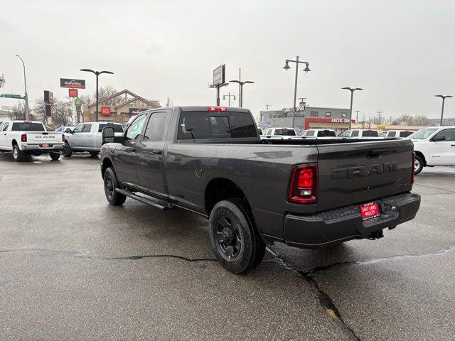 2026 RAM Ram 3500 RAM 3500 TRADESMAN CREW CAB 4X4 8 BOX