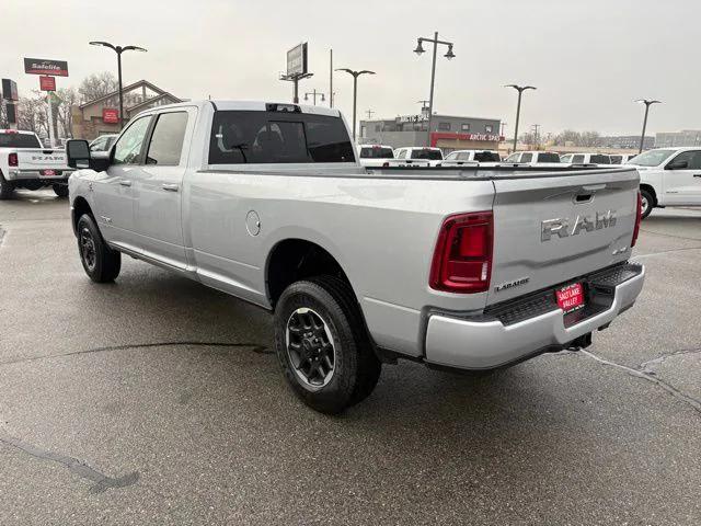 2026 RAM Ram 3500 RAM 3500 BIG HORN CREW CAB 4X4 8 BOX