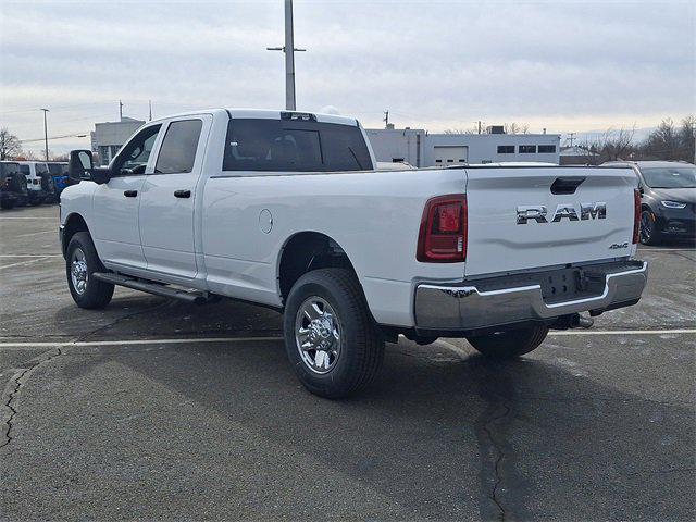 2026 RAM Ram 3500 RAM 3500 TRADESMAN CREW CAB 4X4 8 BOX