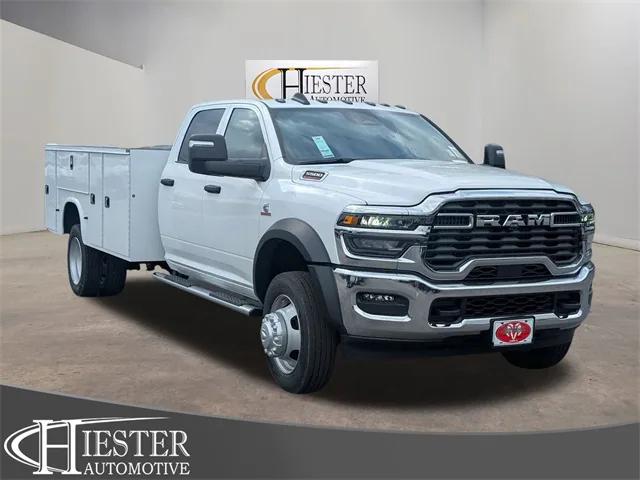 2026 RAM Ram 5500 Chassis Cab RAM 5500 TRADESMAN CHASSIS CREW CAB 4X4 84 CA